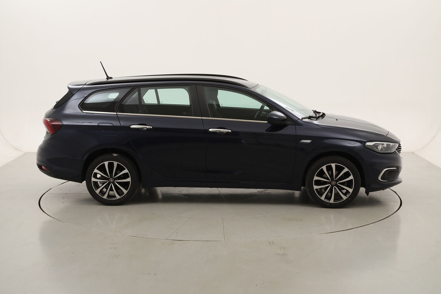 Fiat Tipo SW Lounge DCT usata del 2021 con 108.887 km
