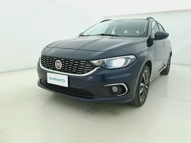 Fiat Tipo SW Lounge DCT 1.6 Diesel 120CV Automatico Visione frontale