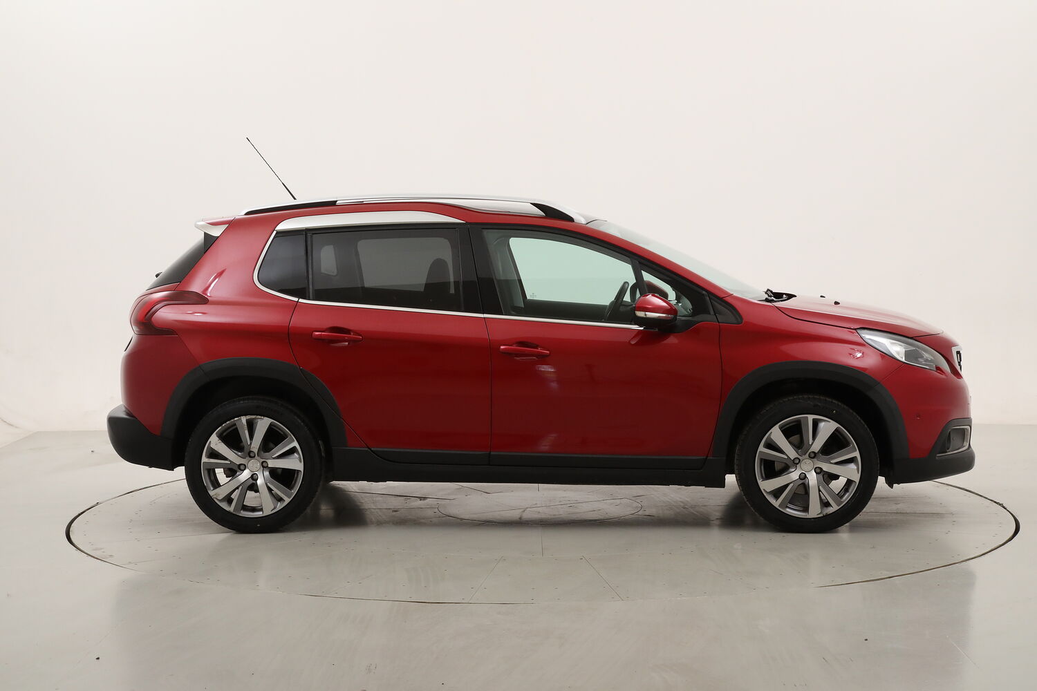 Peugeot 2008 Allure usata del 2018 con 70.213 km
