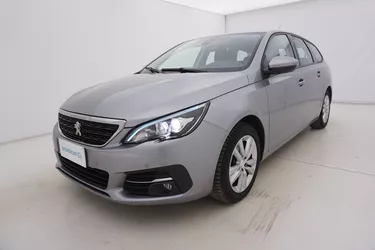Peugeot 308 SW Business EAT8 1.5 Diesel 131CV Automatico Visione frontale