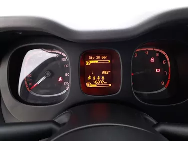 Fiat Panda Hybrid City Life 1.0 Mild Hybrid 70CV Manuale Interni