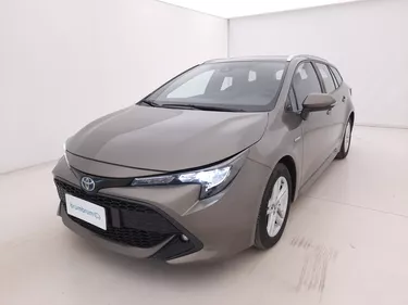 Toyota Corolla TS Hybrid Business 1.8 Full Hybrid 122CV Automatico Visione frontale