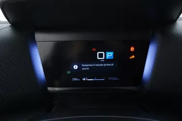 Citroen C4 Max EAT8 1.2 Benzina 131CV Automatico Interni