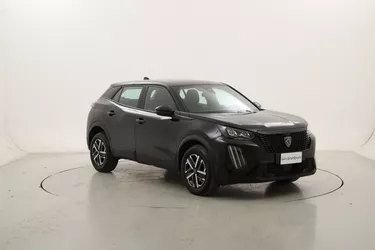 Peugeot 2008 Active + RetroCamera & Navigatore 1.2 Benzina 100CV Manuale Peugeot 2008 Active + RetroCamera & Navigatore 1.2 Benzina 100CV Manuale