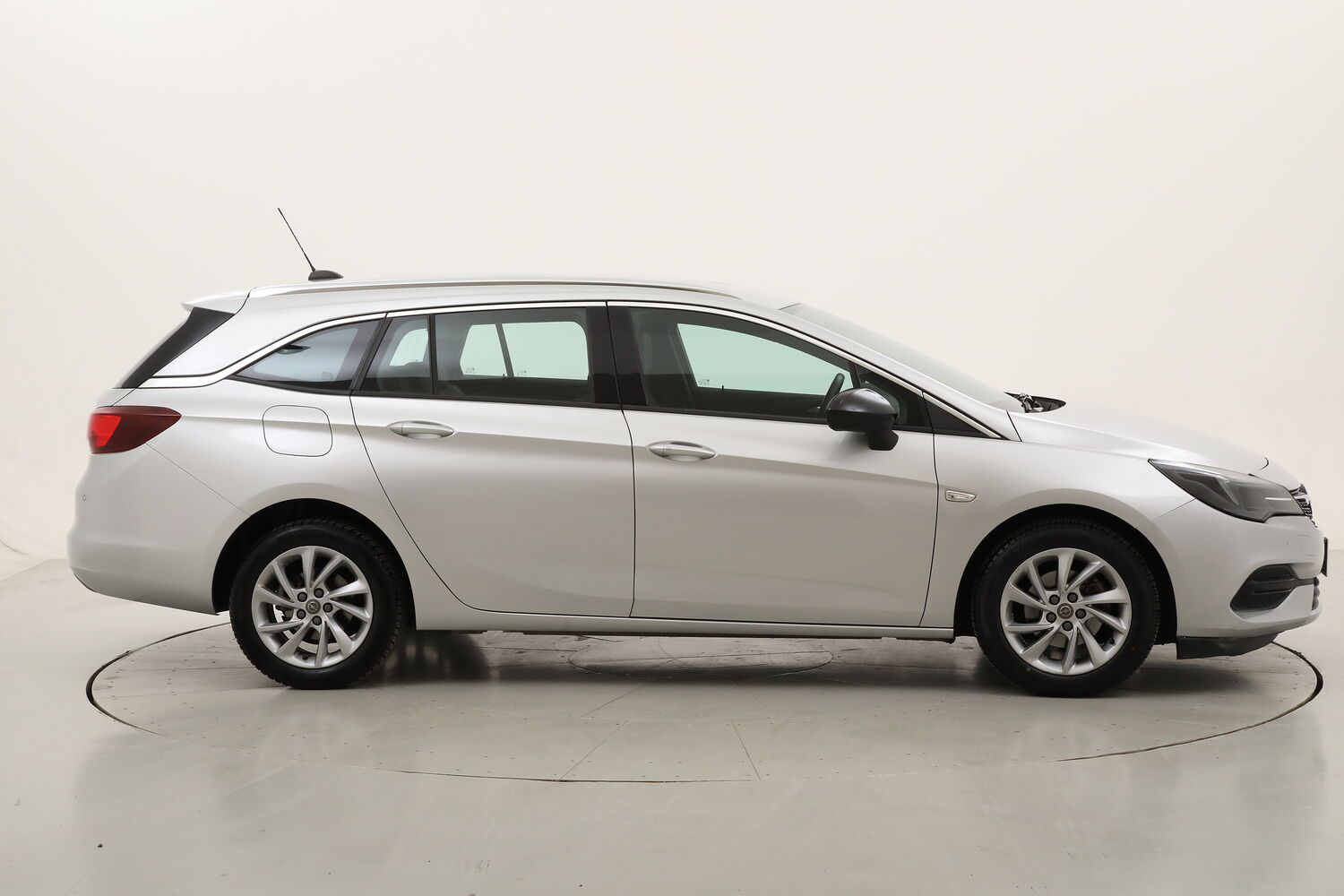 Opel Astra ST Business Elegance usata del 2021 con 114.477 km