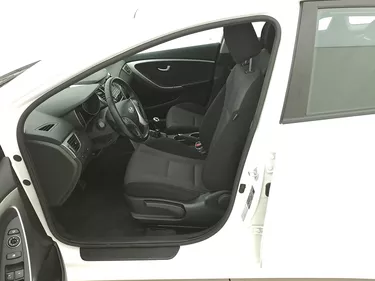 Hyundai i30 Wagon Comfort 1.6 Diesel 110CV Manuale Sedili