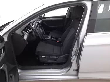 Volkswagen Passat Variant Business DSG 2.0 Diesel 122CV Automatico Sedili
