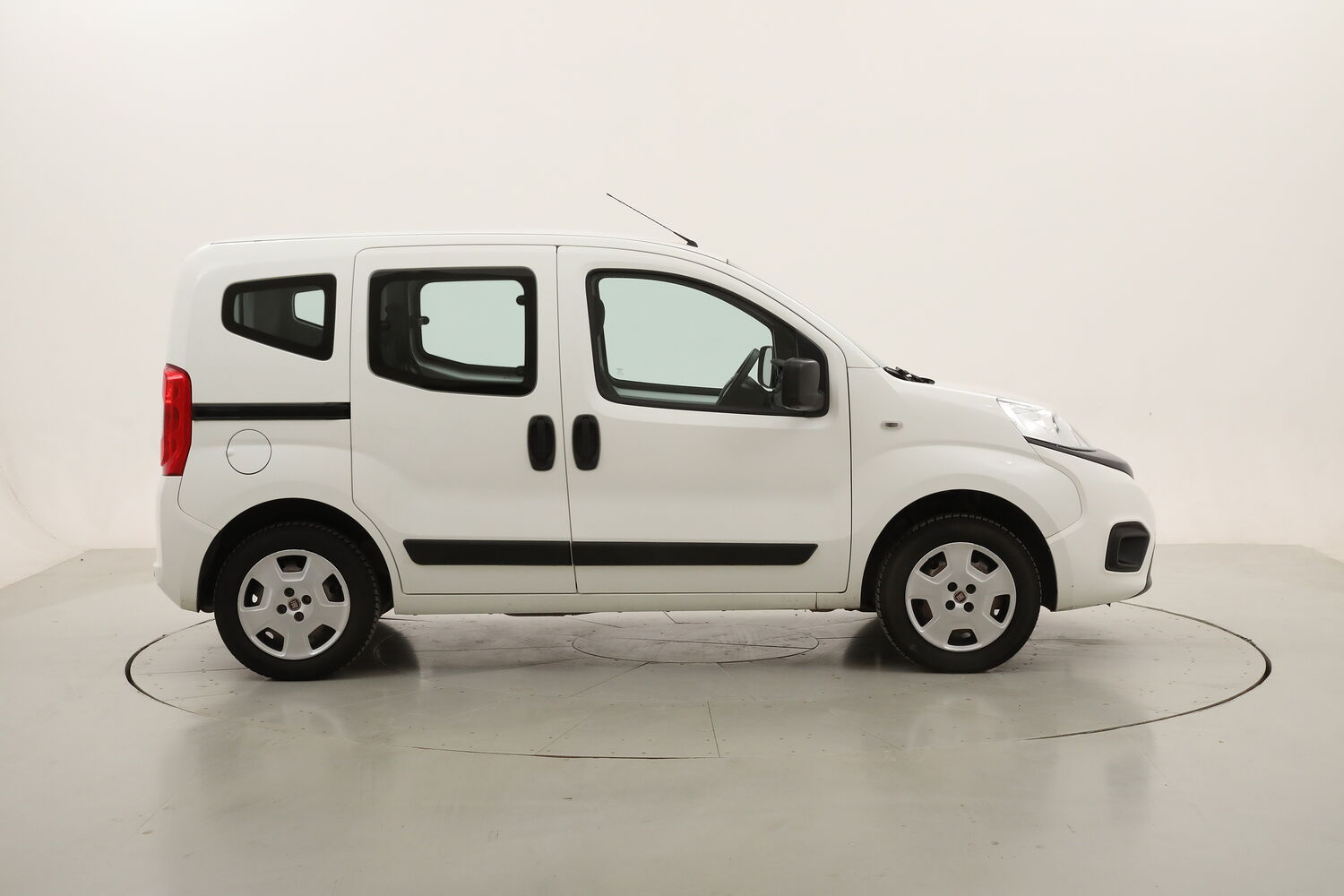 Fiat QUBO Easy Natural Power usata del 2018 con 116.214 km