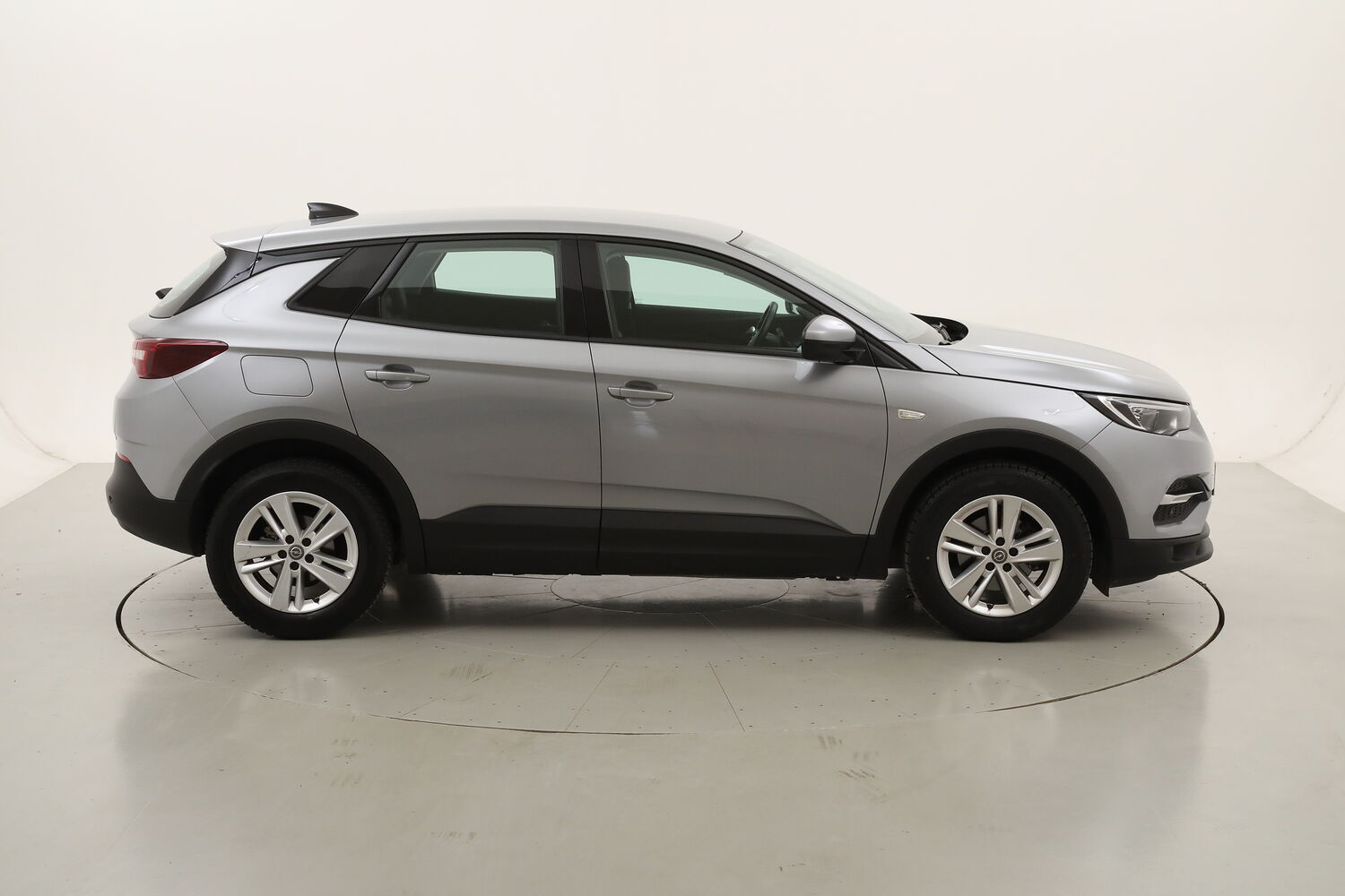 Opel Grandland Business Edition AT8 usata del 2020 con 78.360 km