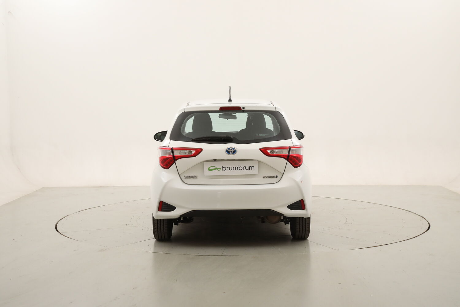 Toyota Yaris Hybrid Active usata del 2018 con 73.895 km