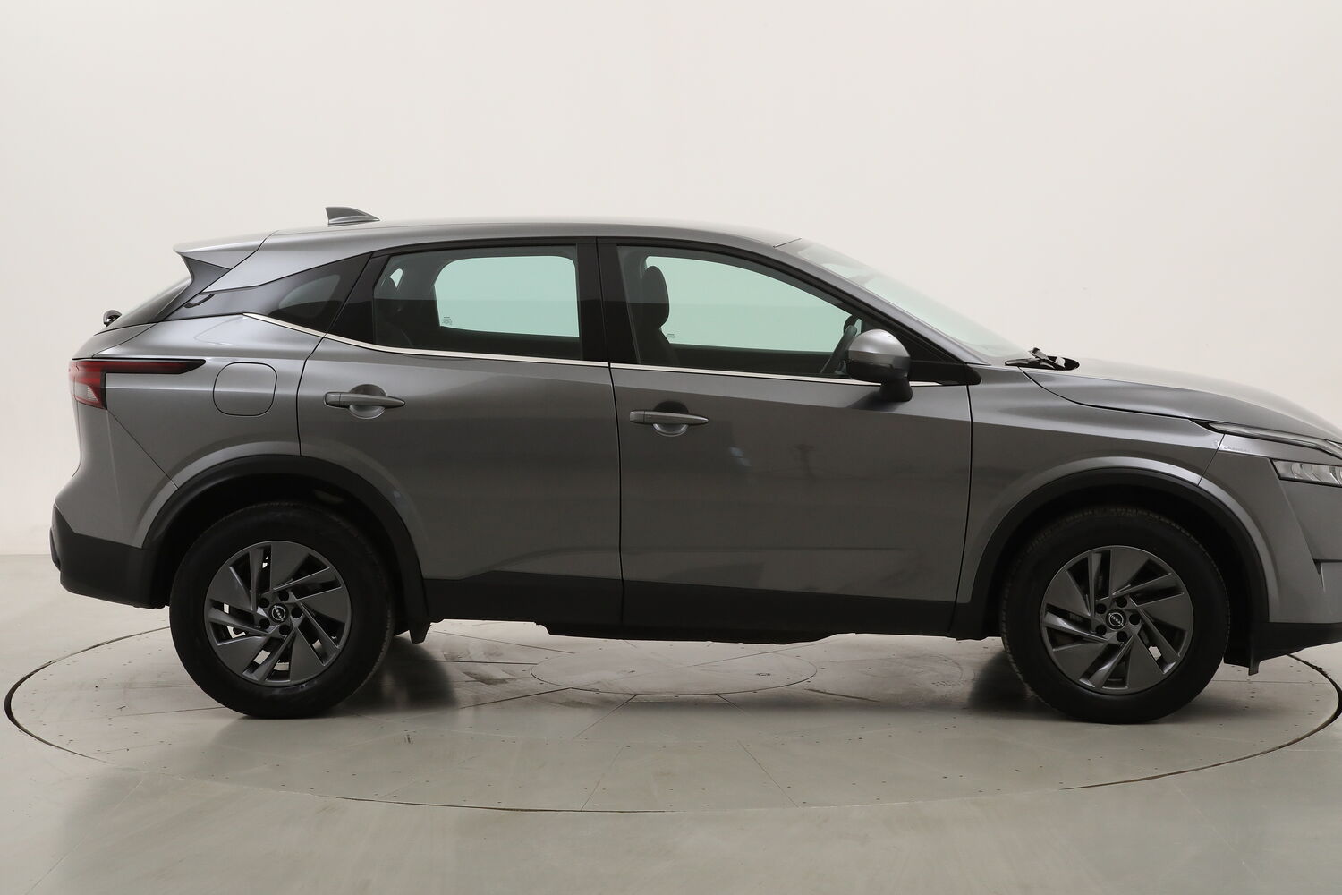 Nissan Qashqai MHEV Acenta usata del 2024 con 37.349 km