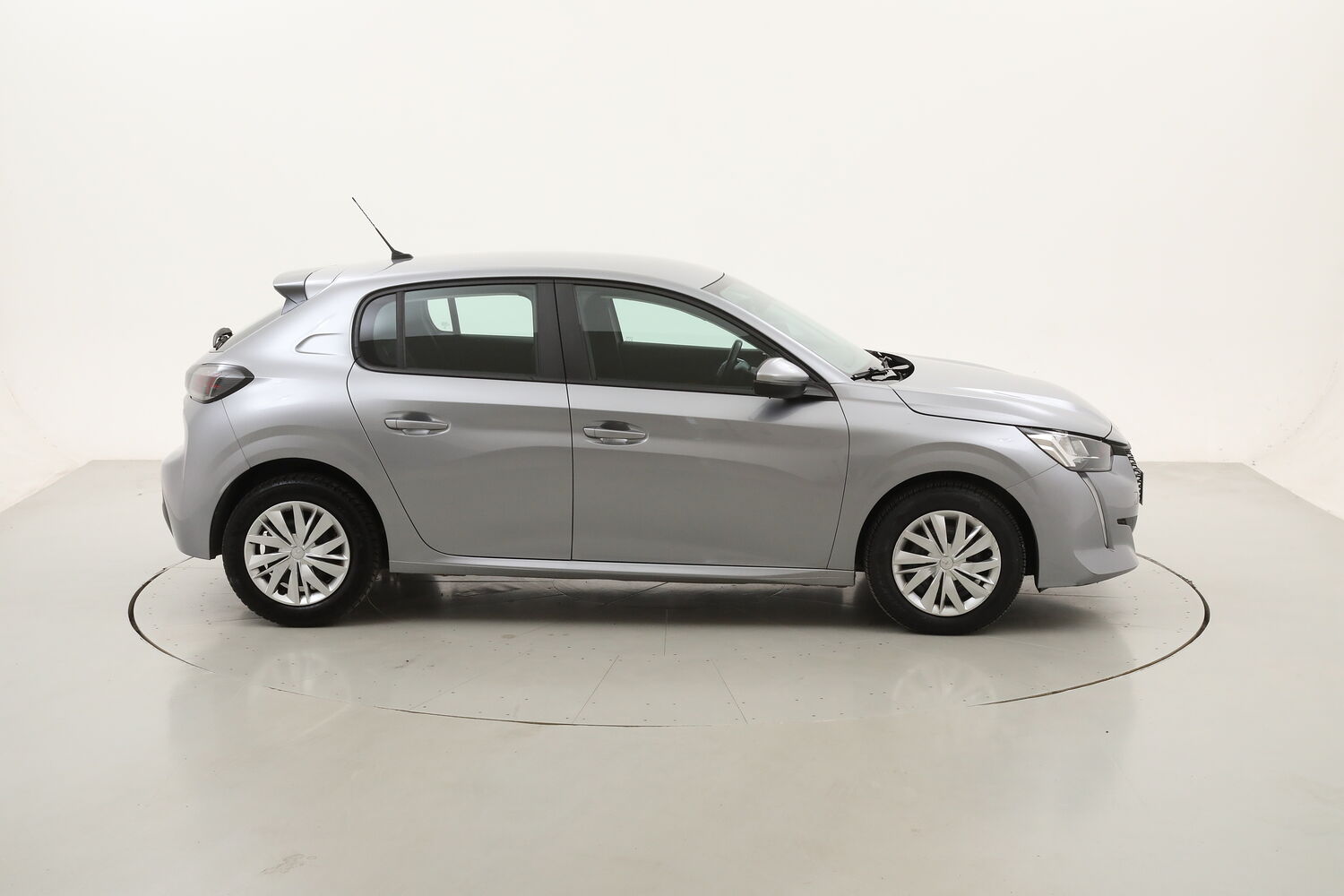 Peugeot 208 Active usata del 2021 con 105.018 km
