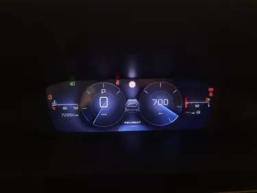 Peugeot 308 SW Allure Pack EAT8 1.5 Diesel 131CV Automatico Interni