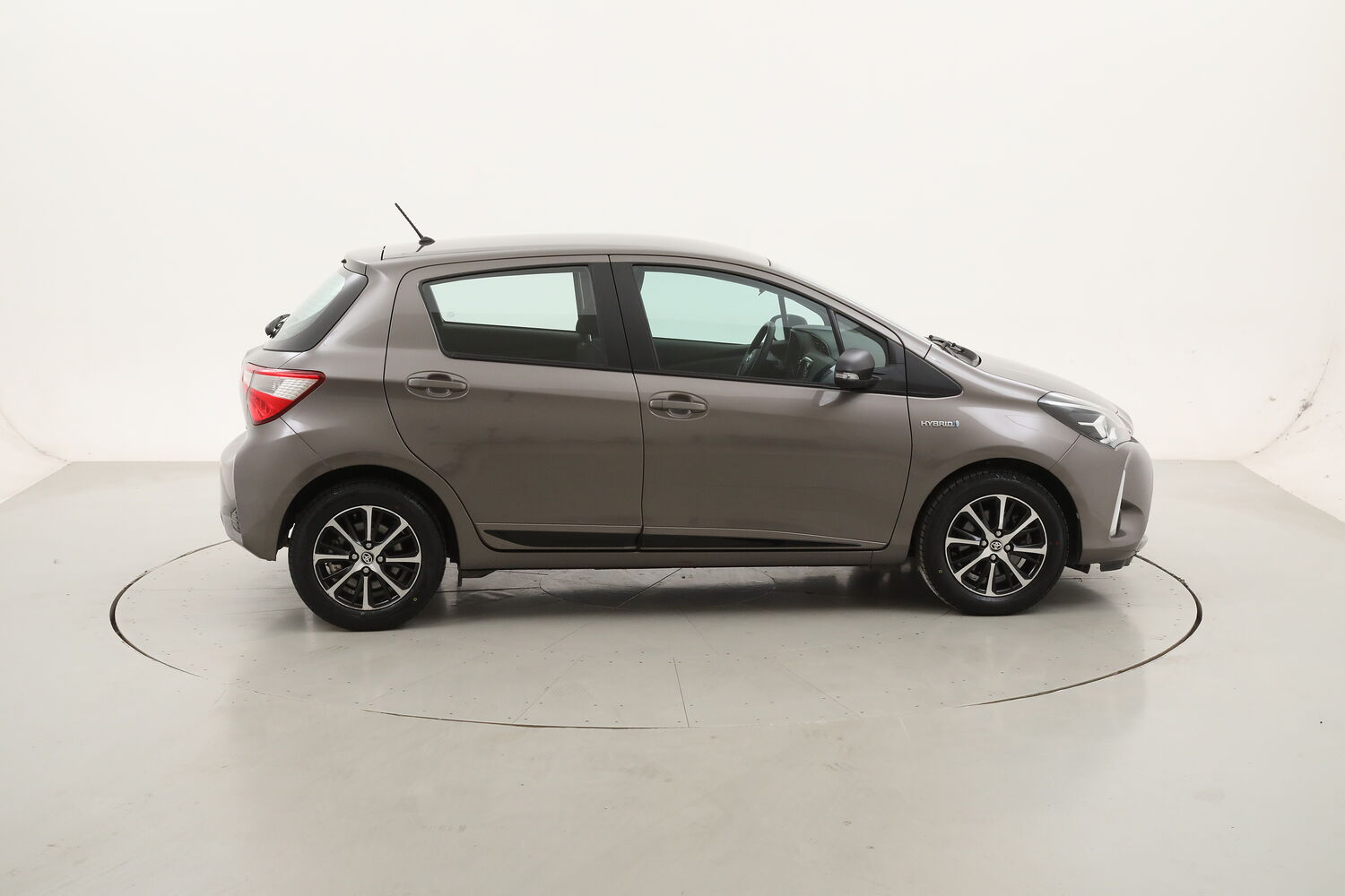 Toyota Yaris Hybrid Active usata del 2018 con 47.919 km
