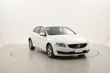 Volvo S60 D4 Kinetic 2.0 Diesel 190CV Manuale Volvo S60 D4 Kinetic 2.0 Diesel 190CV Manuale