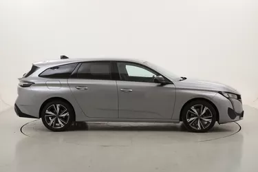 Peugeot 308 SW Allure EAT8 1.5 Diesel 131CV Automatico Peugeot 308 SW Allure EAT8 1.5 Diesel 131CV Automatico