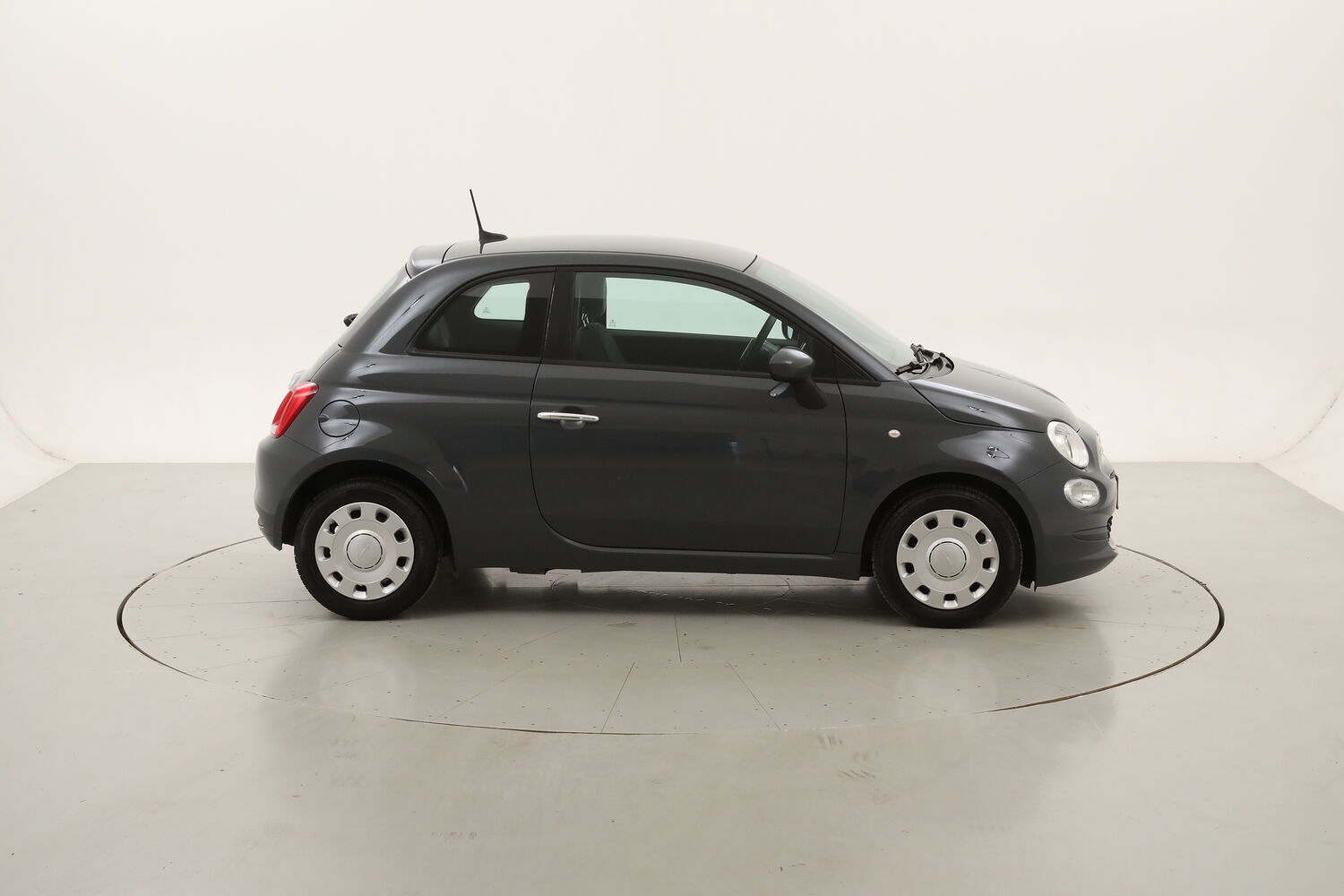 Fiat 500 Hybrid Pop usata del 2021 con 61.705 km