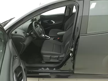 Toyota Yaris Hybrid Business 1.5 Full Hybrid 101CV Automatico Sedili