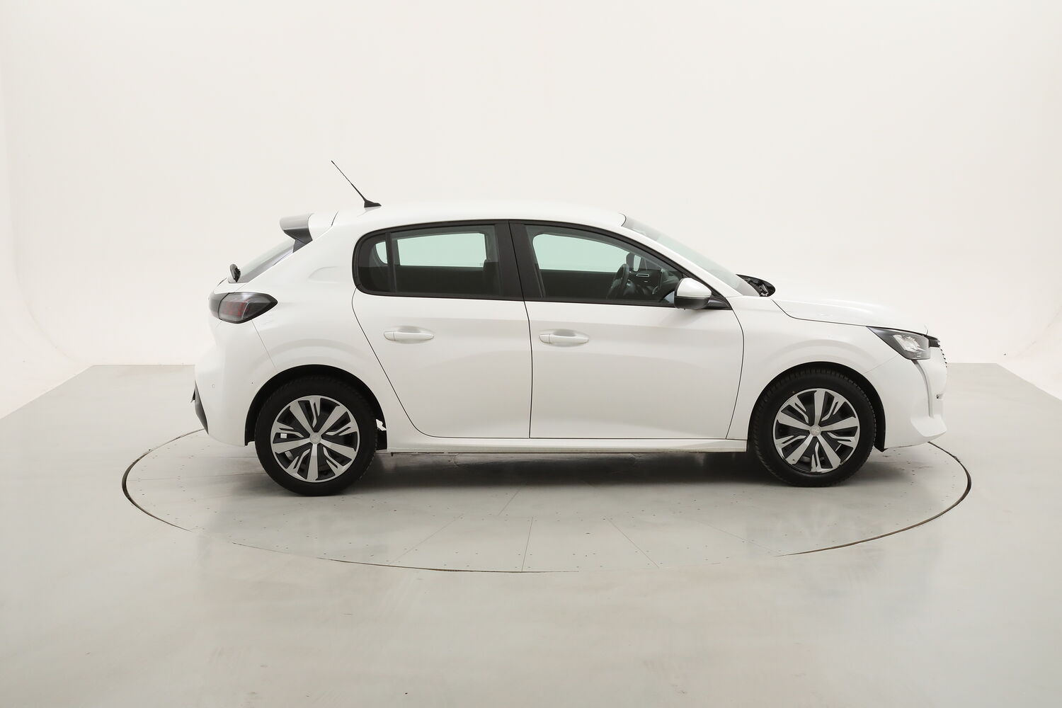 Peugeot 208 Active usata del 2020 con 89.796 km