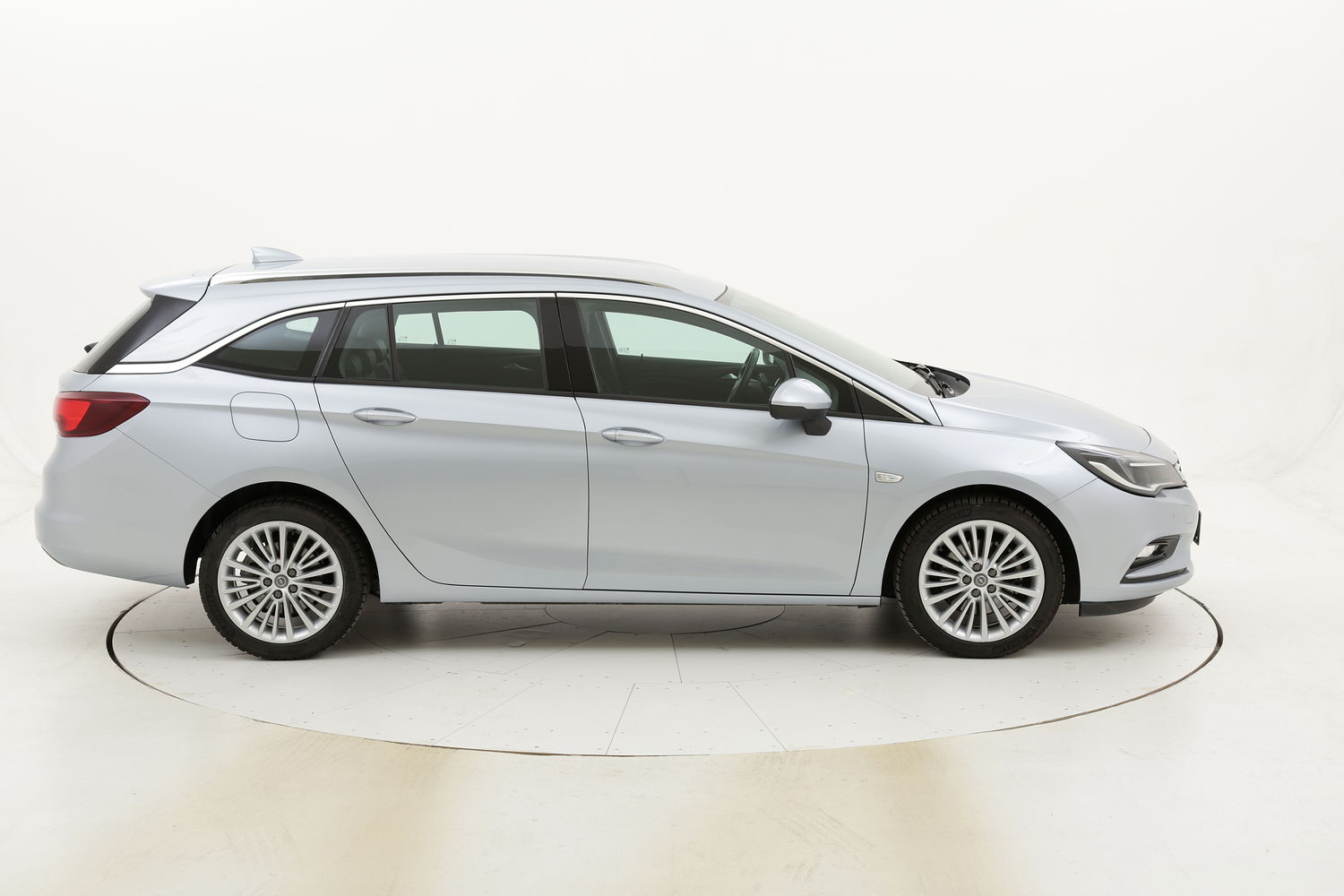 Opel Astra ST Innovation - BiTurbo usata del 2017 con 97.412 km