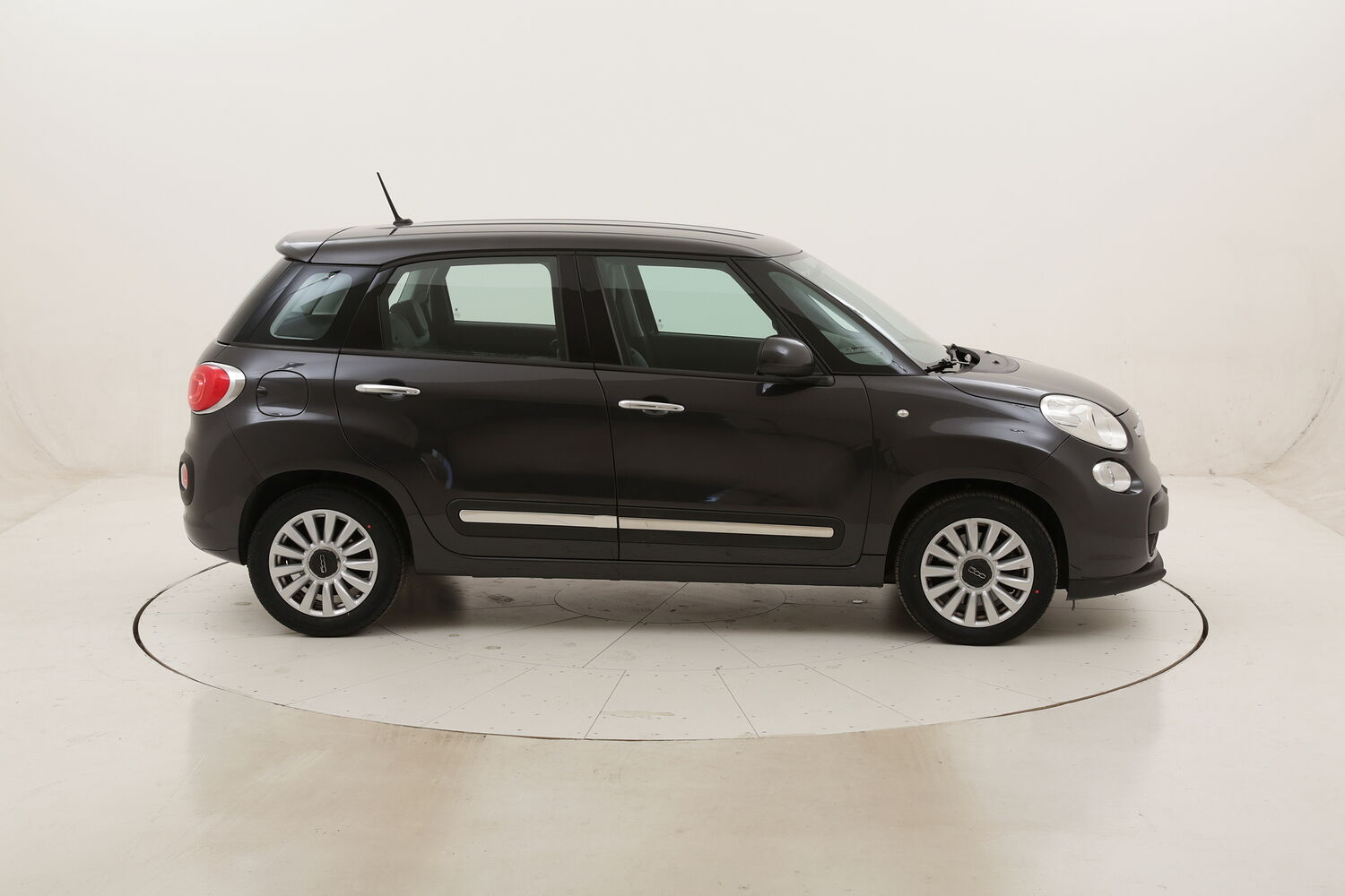 Fiat 500L Business usata del 2017 con 126.506 km