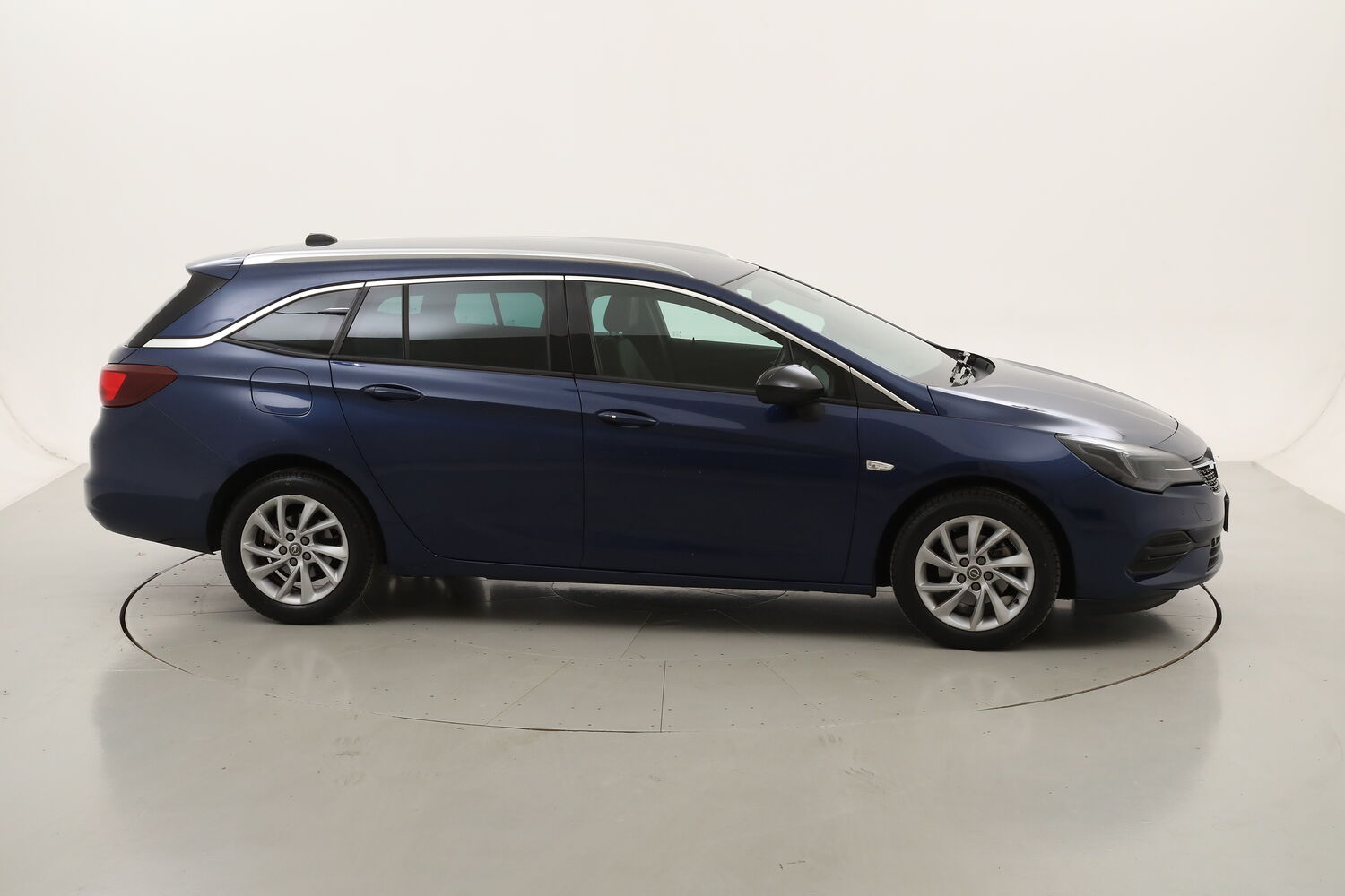 Opel Astra ST Business Elegance AT9 usata del 2021 con 110.522 km