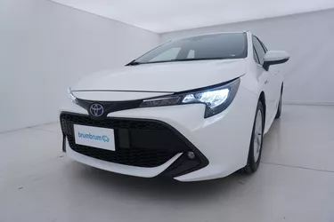 Toyota Corolla TS Hybrid Business 1.8 Full Hybrid 122CV Automatico Visione frontale