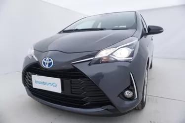 Toyota Yaris Hybrid Business 1.5 Full Hybrid 101CV Automatico Visione frontale