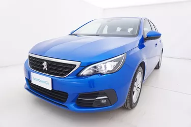 Peugeot 308 SW Active Business 1.5 Diesel 131CV Manuale Visione frontale