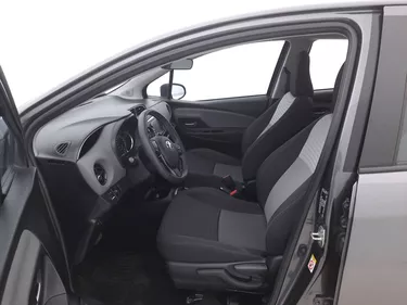 Toyota Yaris Hybrid Business 1.5 Full Hybrid 101CV Automatico Sedili