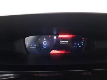 Peugeot 308 SW Allure EAT8 1.5 Diesel 131CV Automatico Interni