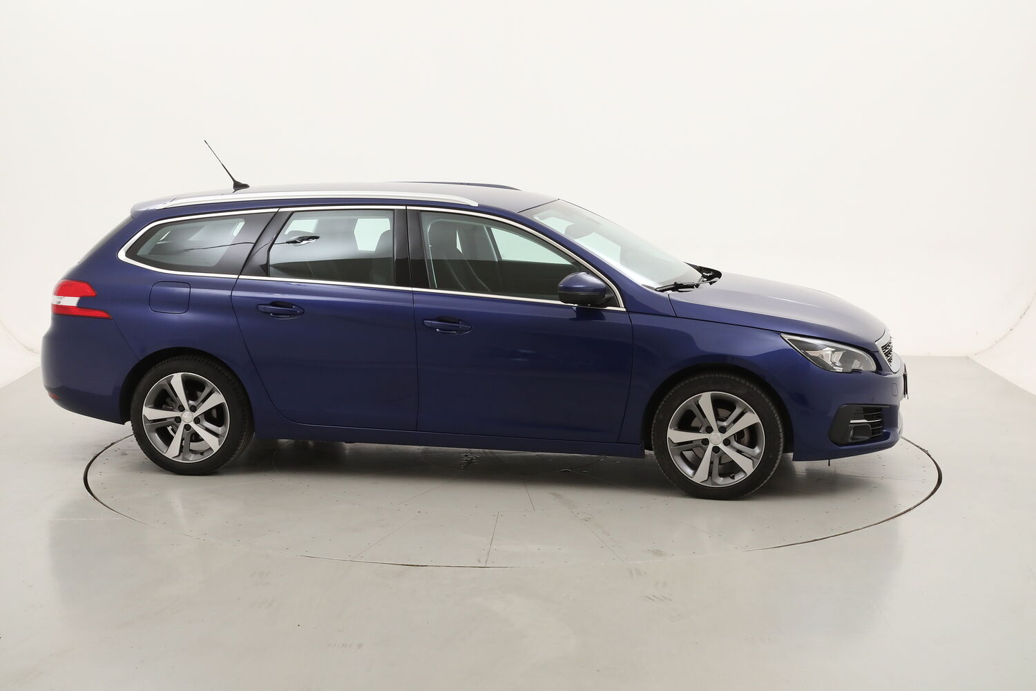 Peugeot 308 SW Allure EAT8 usata del 2020 con 103.316 km