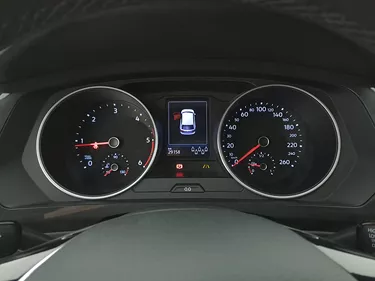 Volkswagen Tiguan Business DSG - 7 POSTI 2.0 Diesel 150CV Automatico Interni