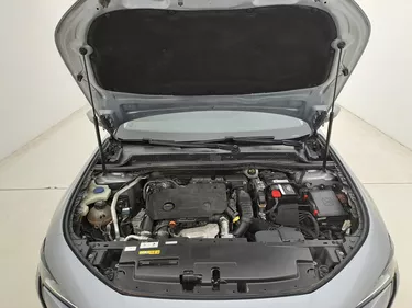 Peugeot 508 SW Allure EAT8 1.5 Diesel 131CV Automatico Vano motore