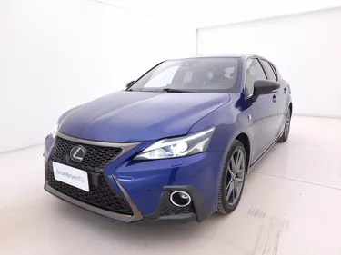 Lexus CT Hybrid F Sport 1.8 Full Hybrid 136CV Automatico Visione frontale