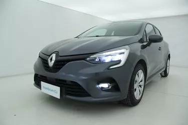 Renault Clio Business 1.0 Benzina 101CV Manuale Visione frontale