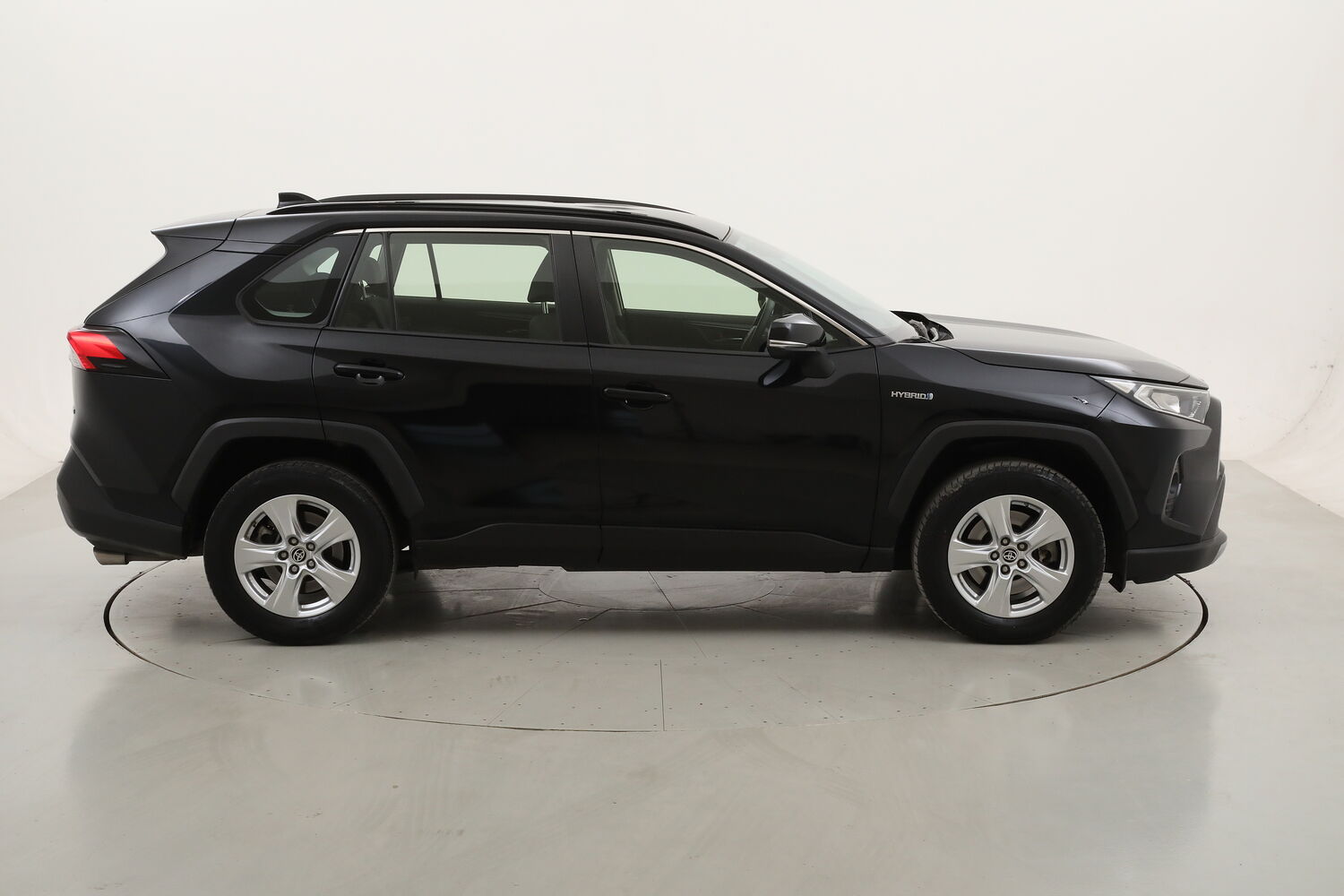 Toyota RAV4 Hybrid Active usata del 2021 con 89.145 km