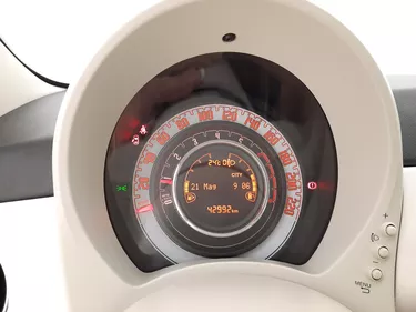 Fiat 500 Hybrid Lounge 1.0 Mild Hybrid 70CV Manuale Interni