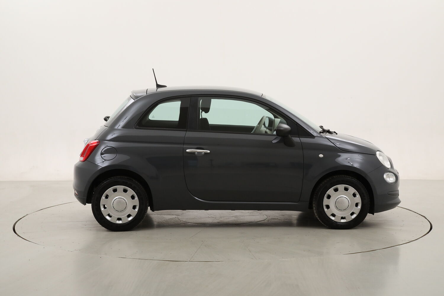 Fiat 500 EasyPower Cult usata del 2022 con 53.380 km