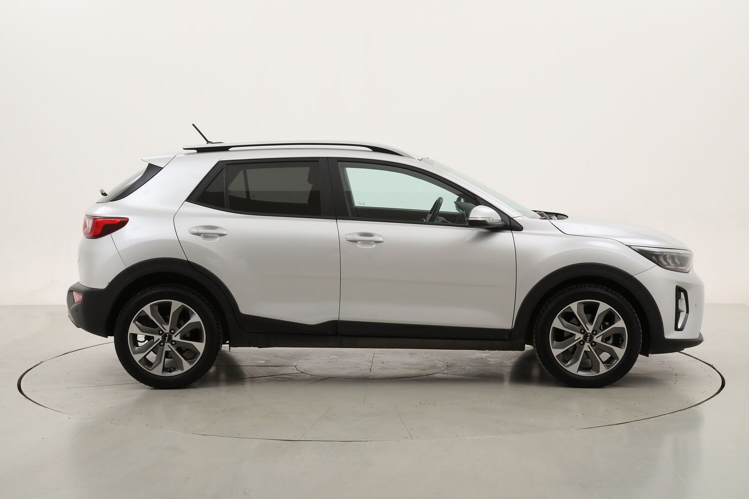 Kia Stonic MHEV Style DCT usata del 2023 con 73.510 km