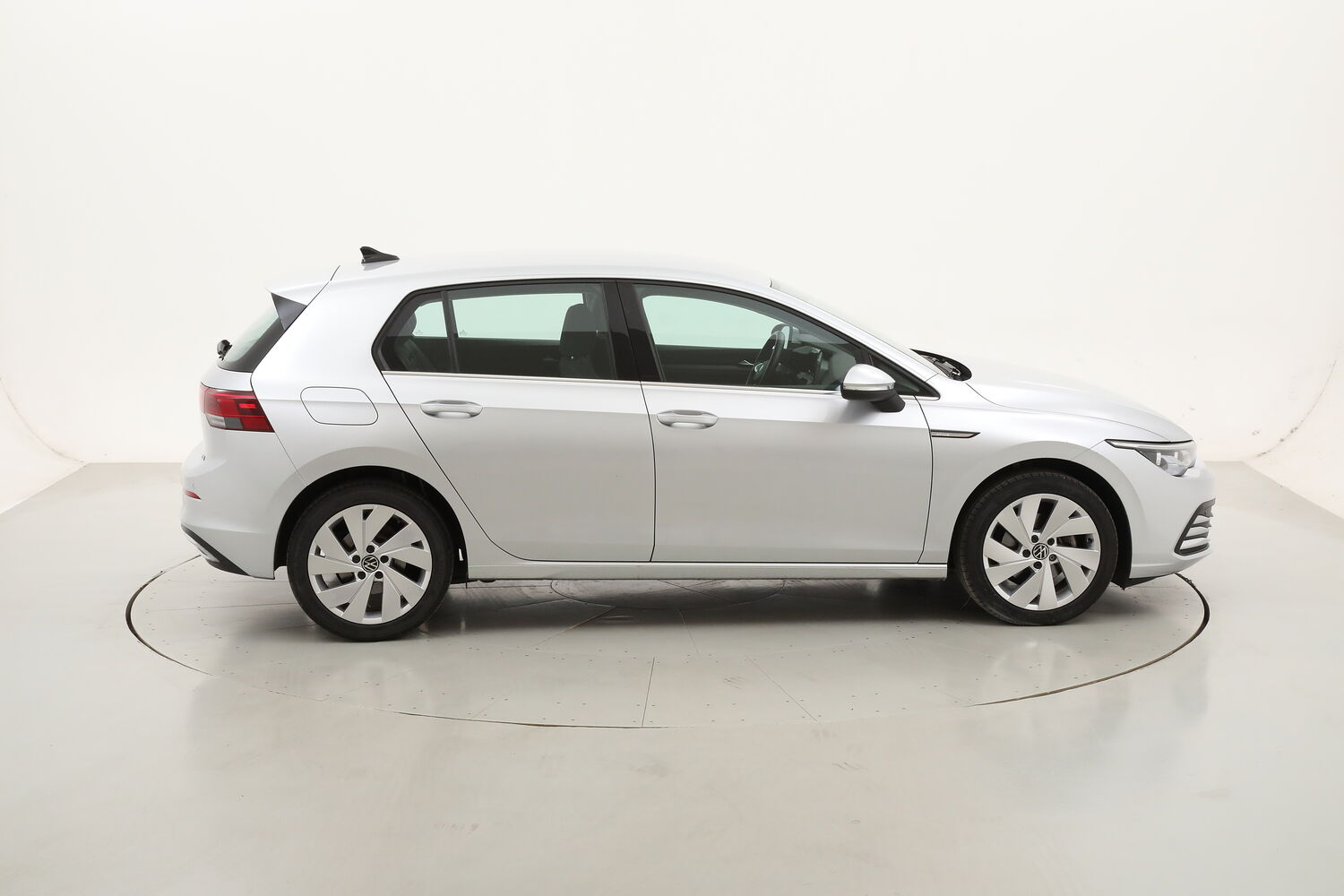 Volkswagen Golf Style DSG usata del 2021 con 95.125 km