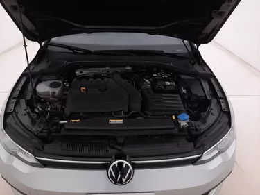 Volkswagen Golf Style DSG 1.5 Mild Hybrid 130CV Automatico Vano motore