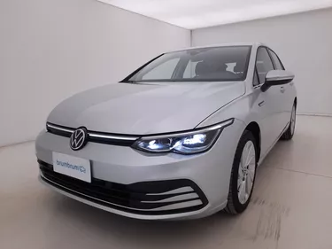 Volkswagen Golf Style DSG 1.5 Mild Hybrid 130CV Automatico Visione frontale