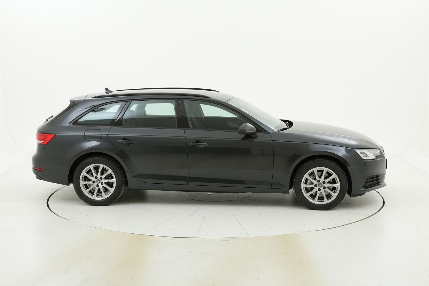Audi A4 usata del 2016 con 127.031 km
