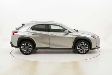Lexus UX Hybrid Executive usata del 2019 con 36.569 km