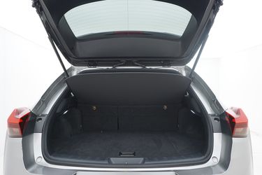 Lexus UX Bagagliaio Bagagliaio di Lexus UX
