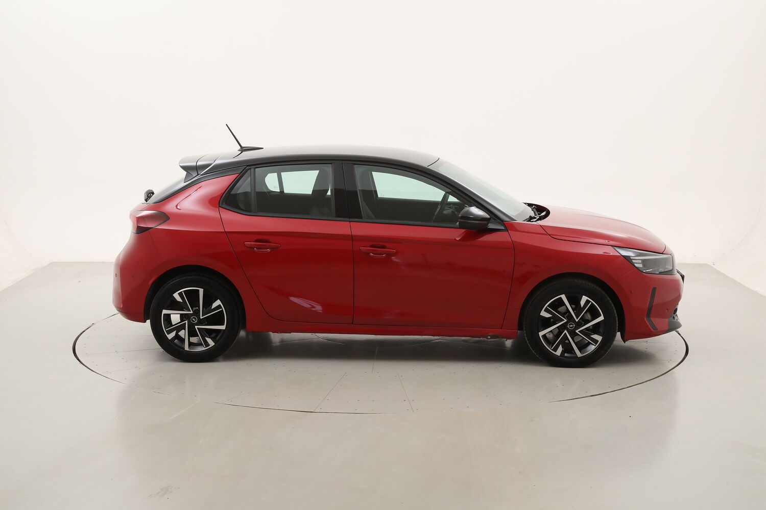 Opel Corsa GS usata del 2024 con 11.247 km