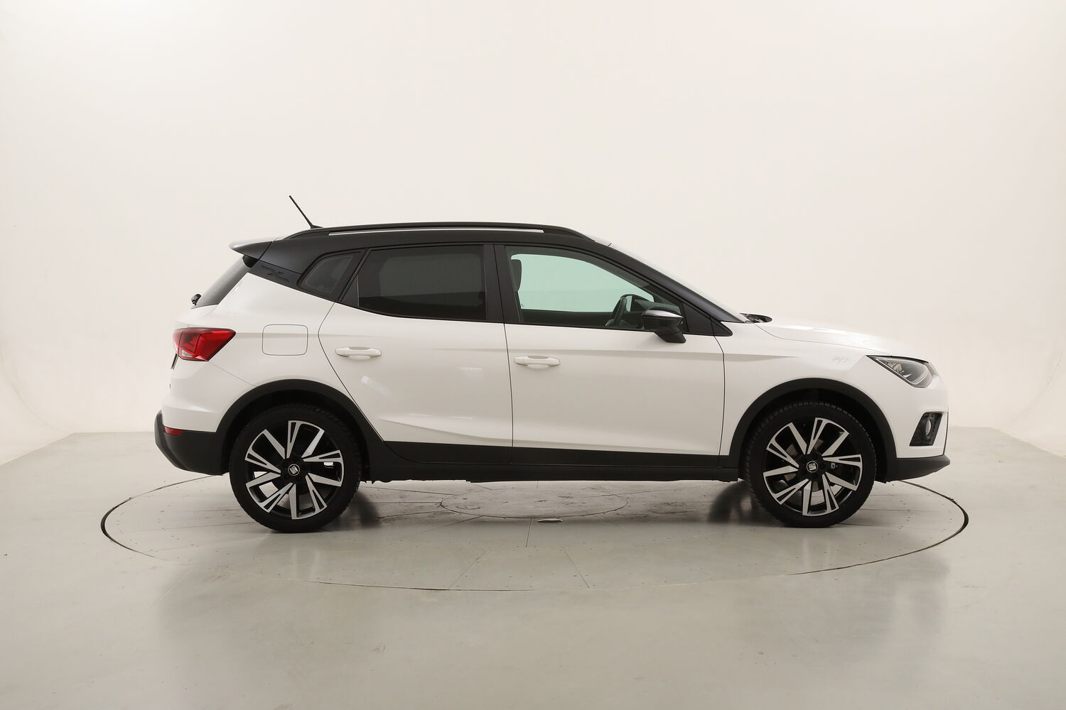 Seat Arona XCELLENCE usata del 2019 con 103.840 km