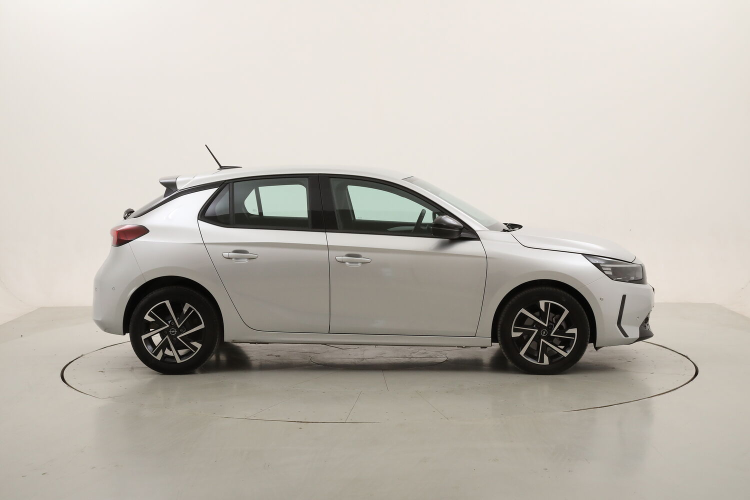 Opel Corsa GS usata del 2025 con 27.064 km