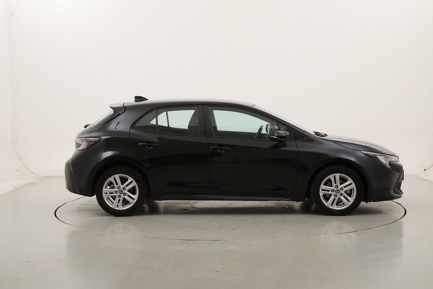 Toyota Corolla Hybrid Active usata del 2022 con 87.173 km